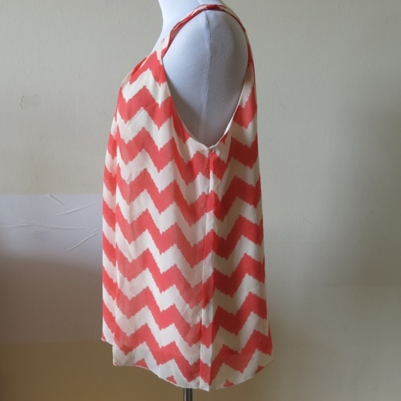 MAURICES Chevron Stripe Lined Sleeveless Top Blouse - Size 0 - Picture 4 of 7